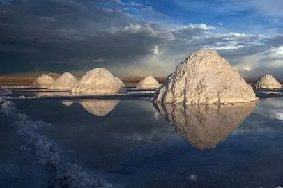 違約！“中國鋰業巨頭”百億債務危機，一個月短暫喘息后何去何從？