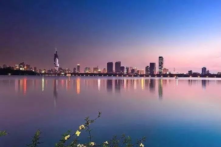 “千億閩系房企”業績大幅下滑30%，高價拿地“地王后遺癥”顯現