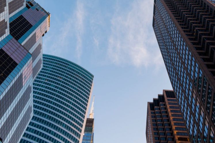 多元玩家“攪局”產業地產，“百家爭鳴”的時代已然來臨