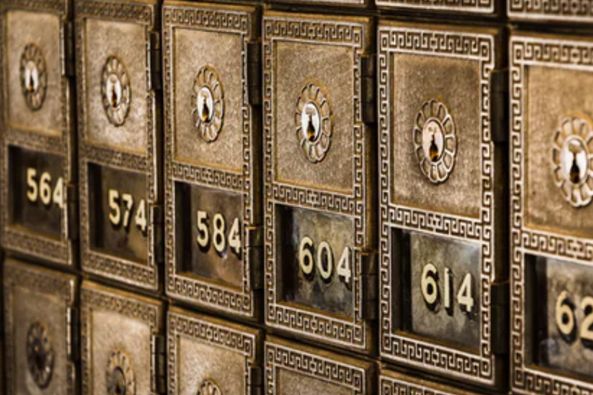 地產真股融資的對賭條件設置與觸發對賭后的退出安排