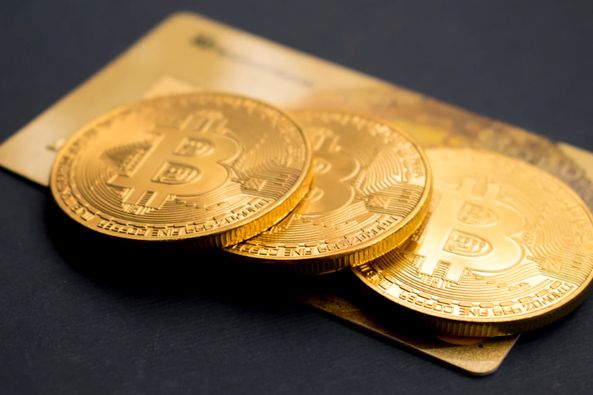 黃金近期為什么會瘋漲？